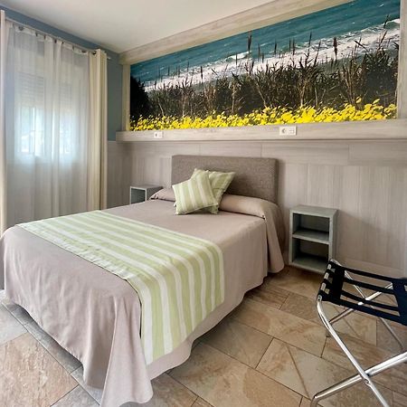 Hostal Noli ชิกลานา เด ลา ฟรอนเตรา ภายนอก รูปภาพ