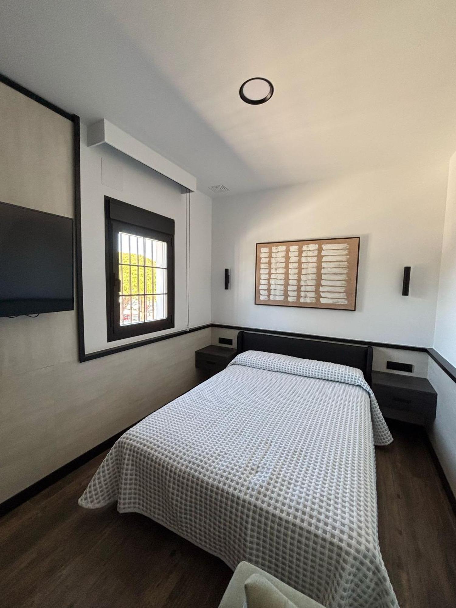 Hostal Noli ชิกลานา เด ลา ฟรอนเตรา ภายนอก รูปภาพ