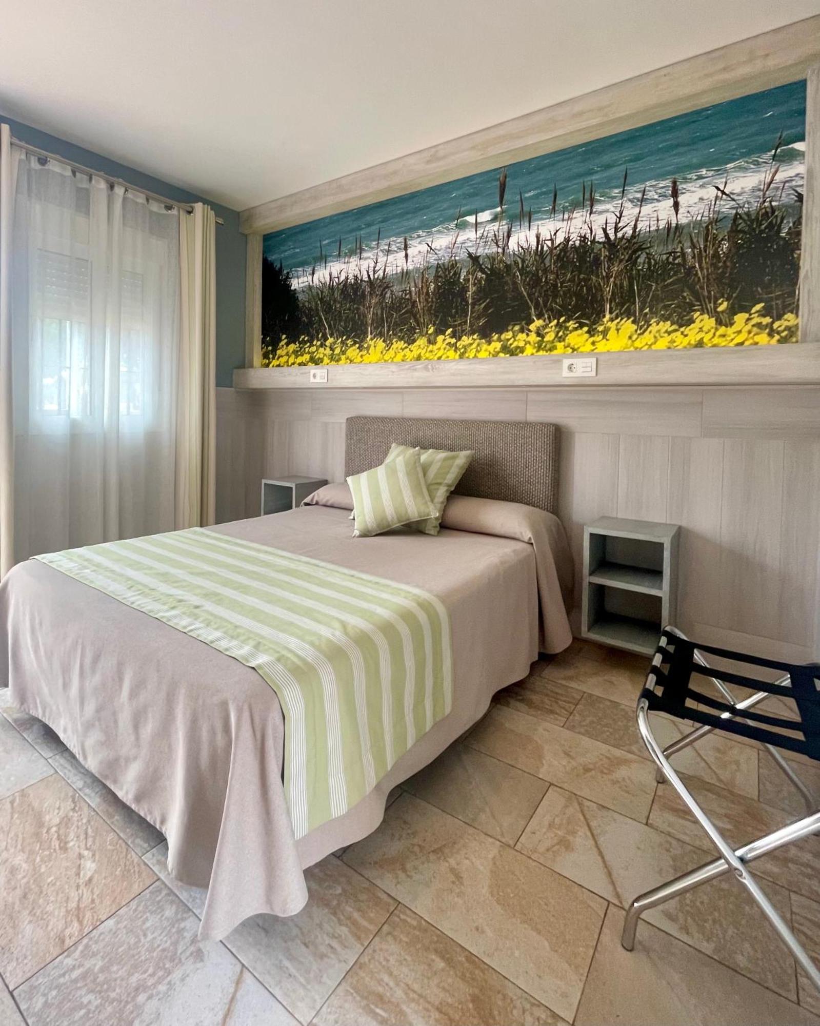 Hostal Noli ชิกลานา เด ลา ฟรอนเตรา ภายนอก รูปภาพ